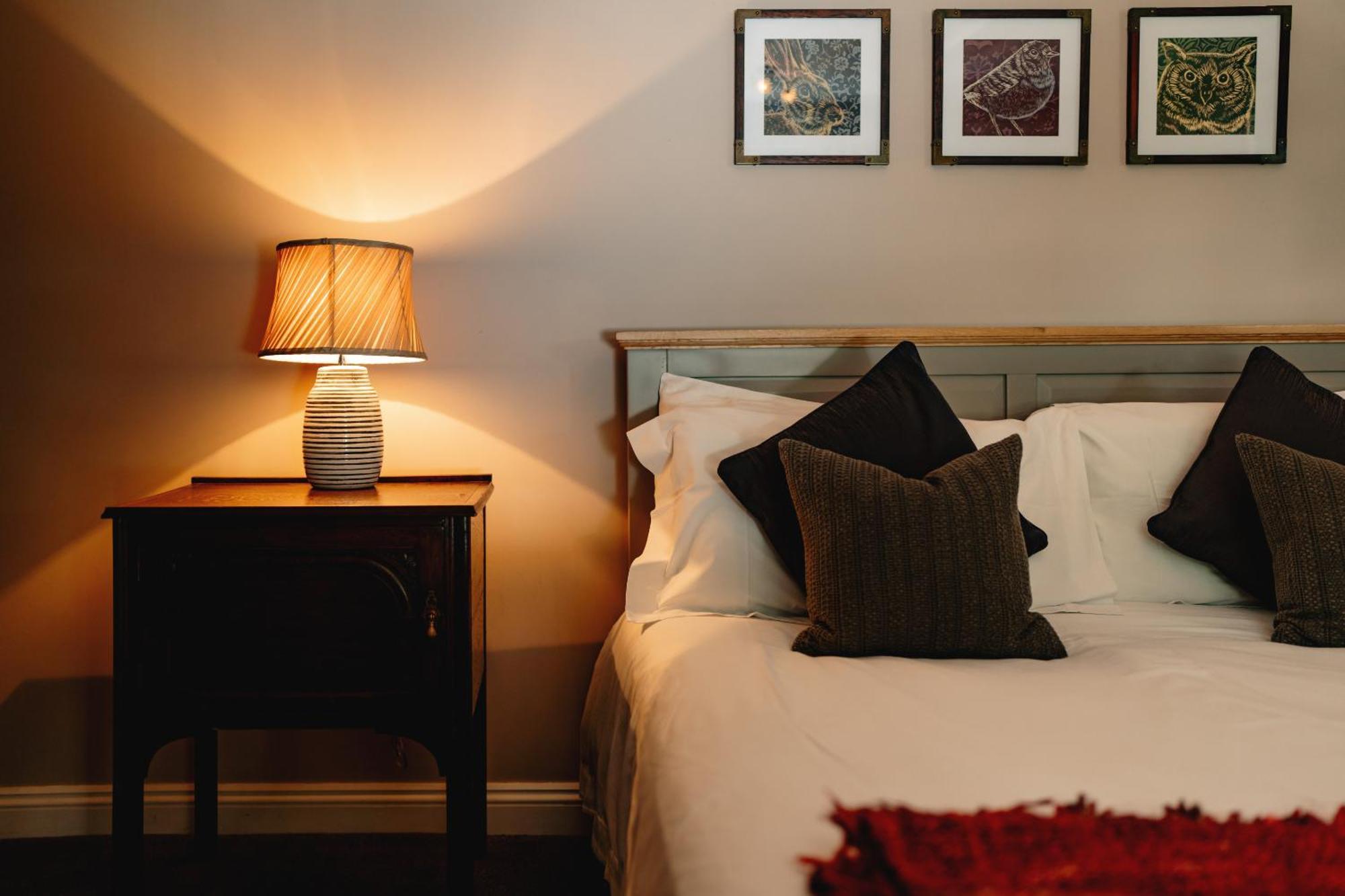 Wheatacre White Lion Hotel Burgh Saint Peter Room photo