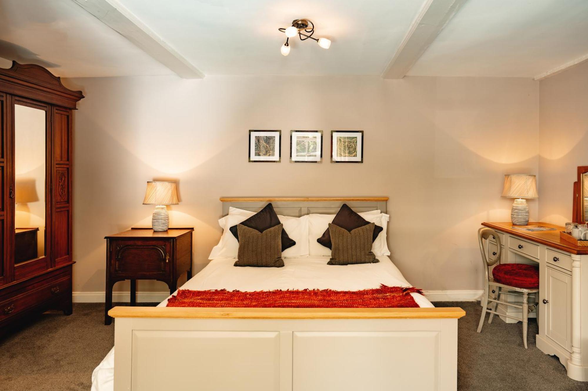 Wheatacre White Lion Hotel Burgh Saint Peter Room photo